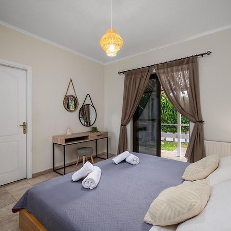 Villa Palmeras Soroni Esterno foto