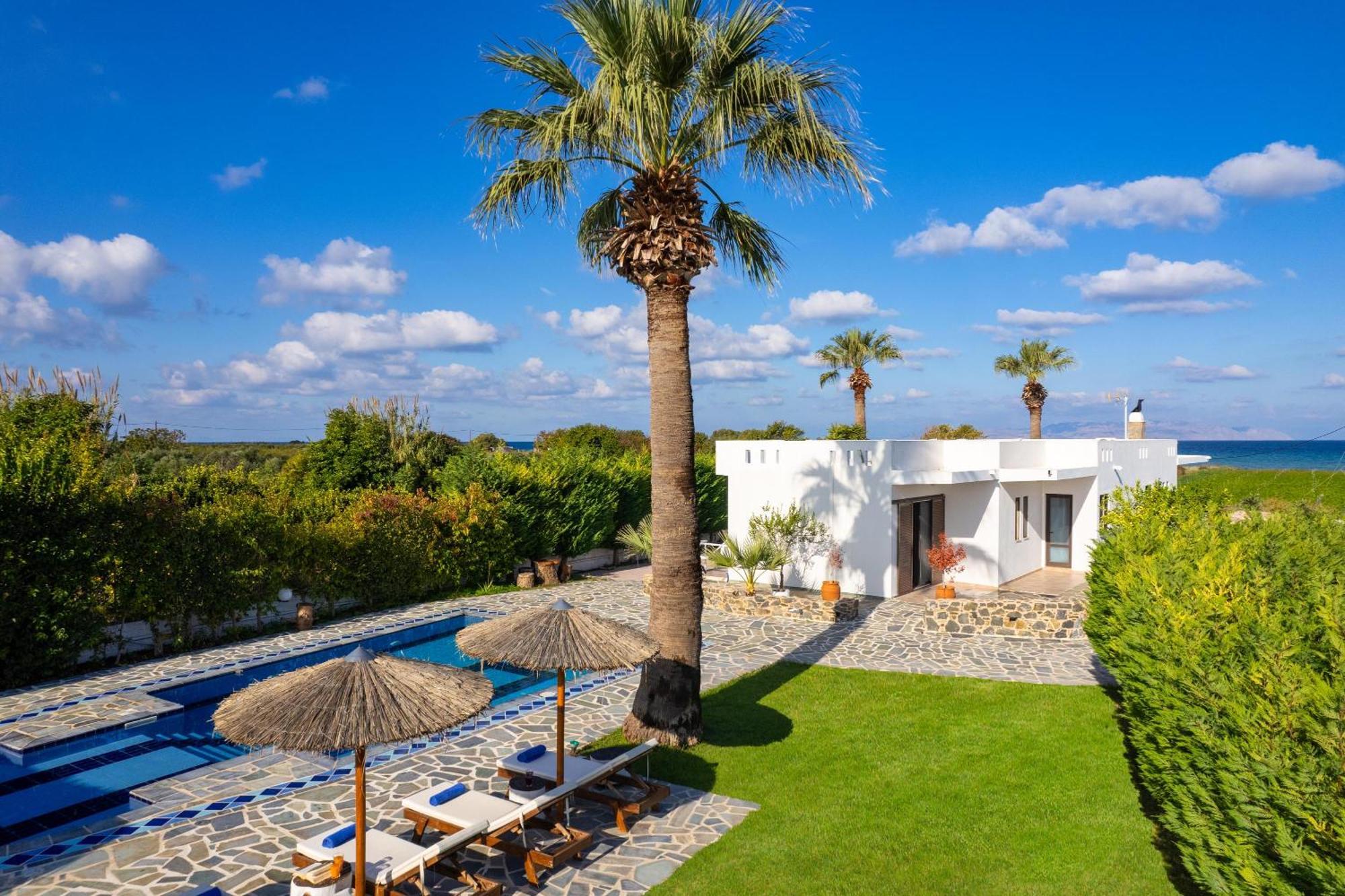 Villa Palmeras Soroni Esterno foto